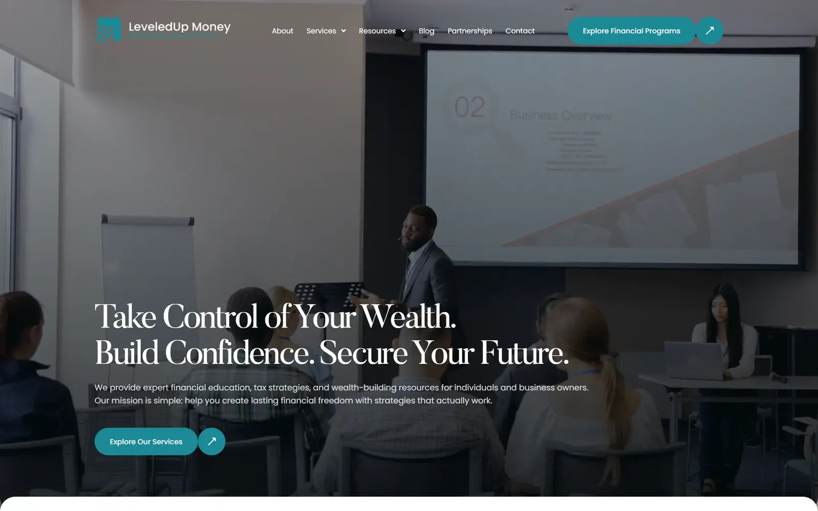 LeveledUp Money website